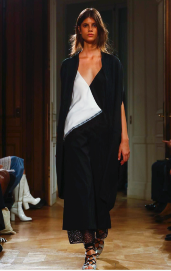 عرض أزياء Vionnet لربيع وصيف 2017