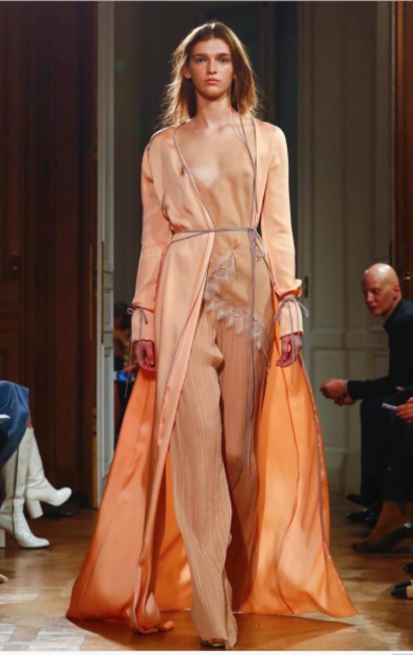 عرض أزياء Vionnet لربيع وصيف 2017