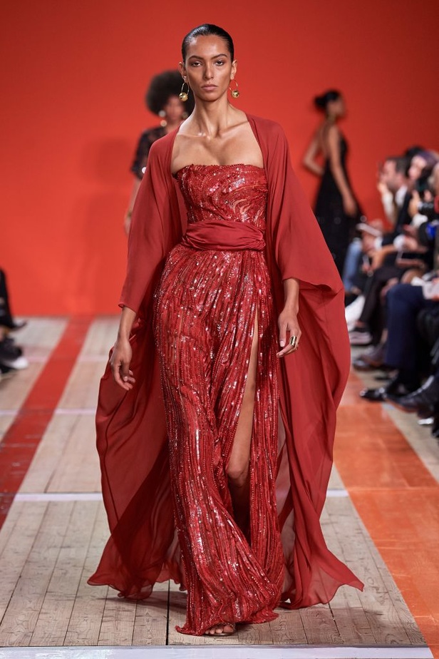 اسبوع الموضة في باريس 2019 مجموعة ايلي صعب الفاخرة لربيع وصيف 2020