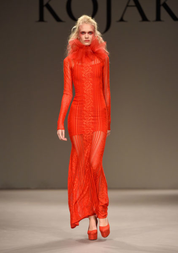 "فاشن فوروورد" يختتم فعالياته بتميّز وتألق أبرز المصممين