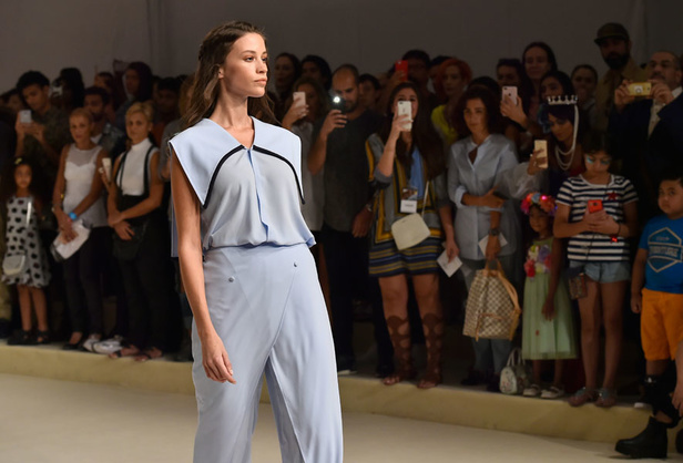 "فاشن فوروورد" يختتم فعالياته بتميّز وتألق أبرز المصممين