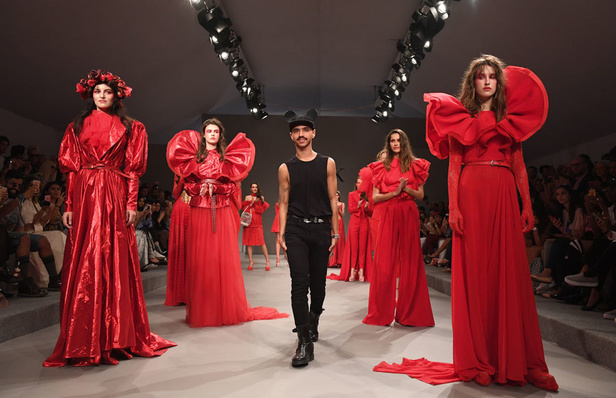 "فاشن فوروورد" يختتم فعالياته بتميّز وتألق أبرز المصممين