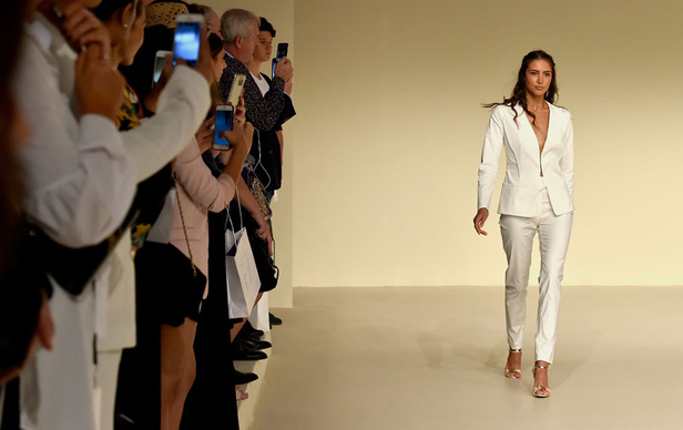 "فاشن فوروورد" يختتم فعالياته بتميّز وتألق أبرز المصممين