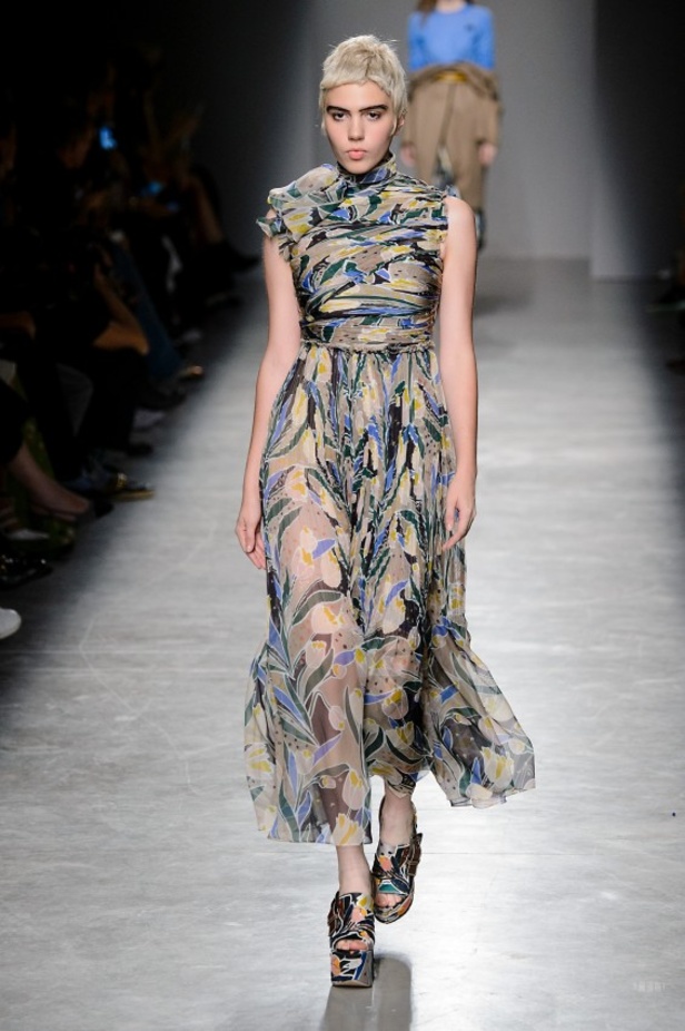 مجموعة Rochas لموسم ربيع وصيف 2017 