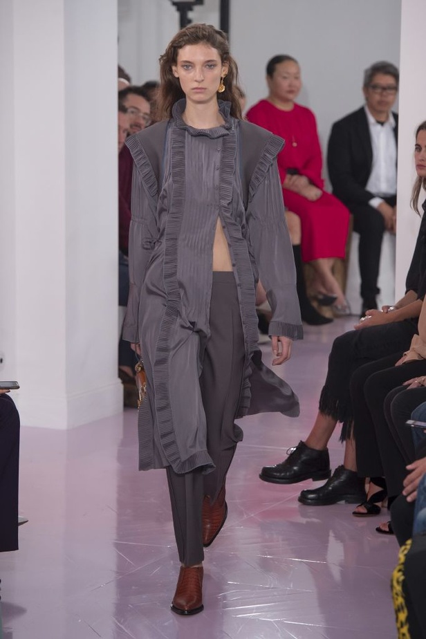 عرض كلوي لربيع وصيف 2018 في اسبوع الموضة بباريس