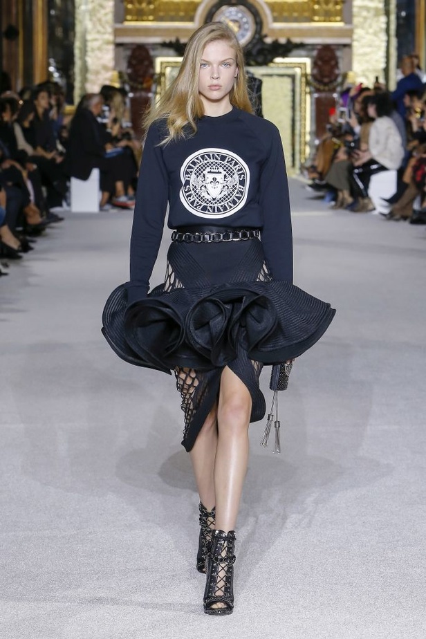 مجموعة Balmain لربيع وصيف 2018