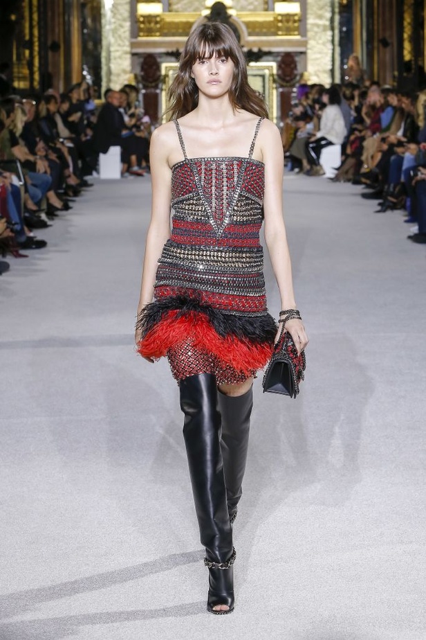 مجموعة Balmain لربيع وصيف 2018