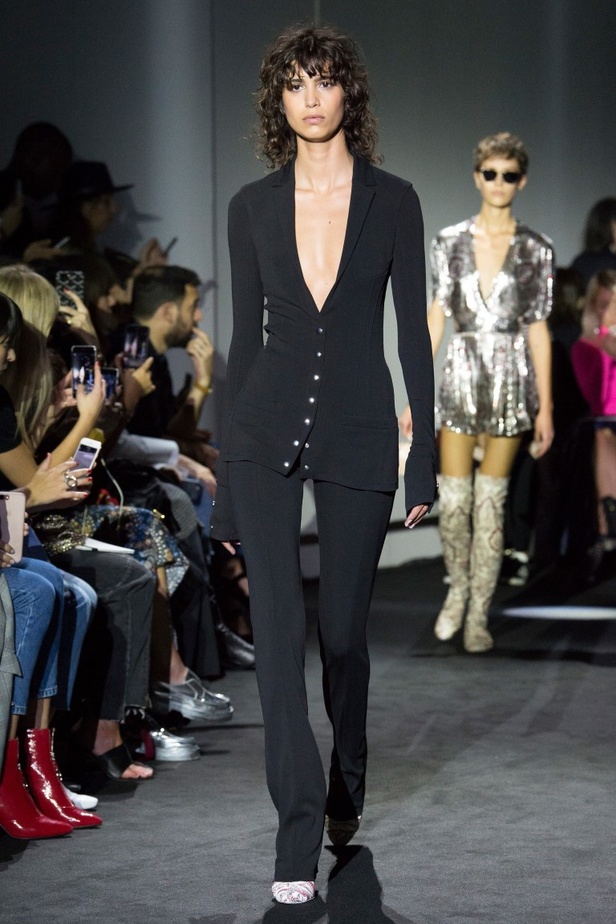 مجموعة باكو رابان لربيع وصيف 2018‏