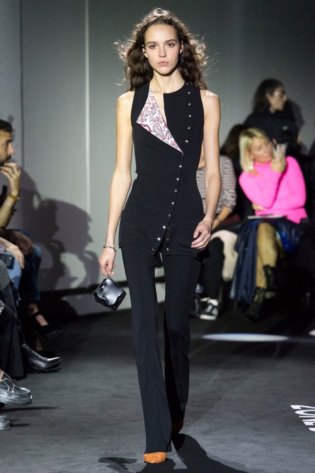 مجموعة باكو رابان لربيع وصيف 2018‏