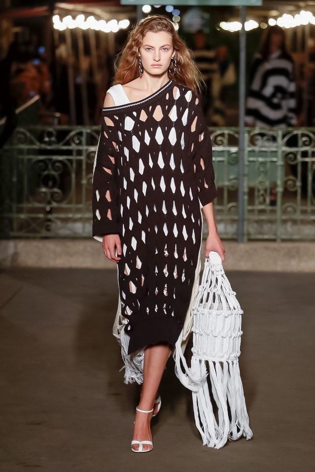 عرض أزياء Sonia Rykiel لربيع وصيف 2019