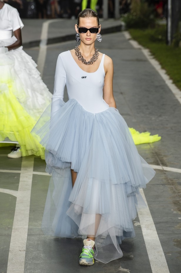 مجموعة Off-White لربيع وصيف 2019