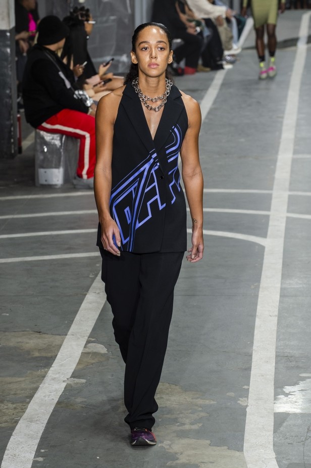 مجموعة Off-White لربيع وصيف 2019