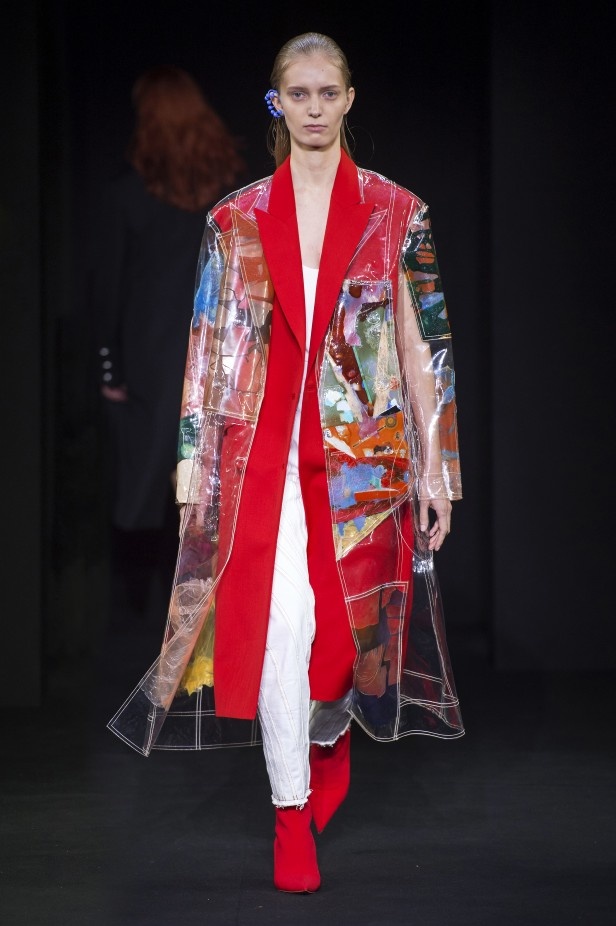 عرض أزياء Mugler لربيع وصيف 2019