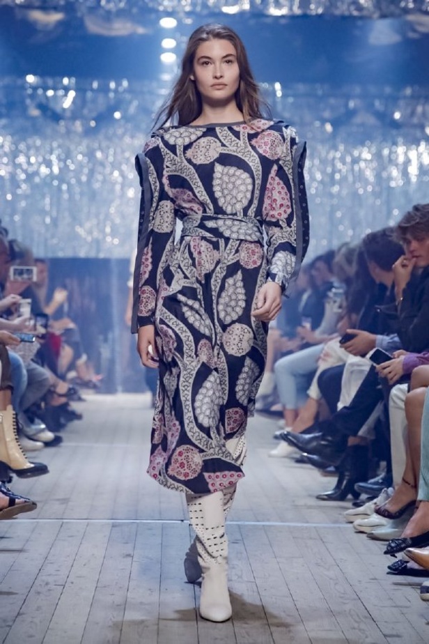 مجموعة أزياء إيزابيل ماران لربيع وصيف 2019 