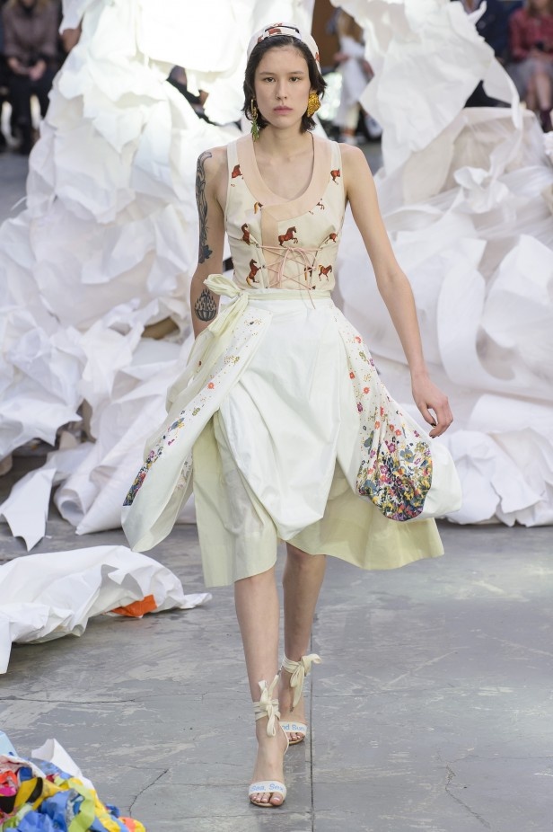 عرض Vivienne Westwood لربيع وصيف 2019