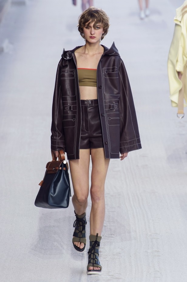 عرض Hermès لربيع وصيف 2019