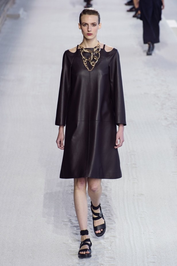 عرض Hermès لربيع وصيف 2019