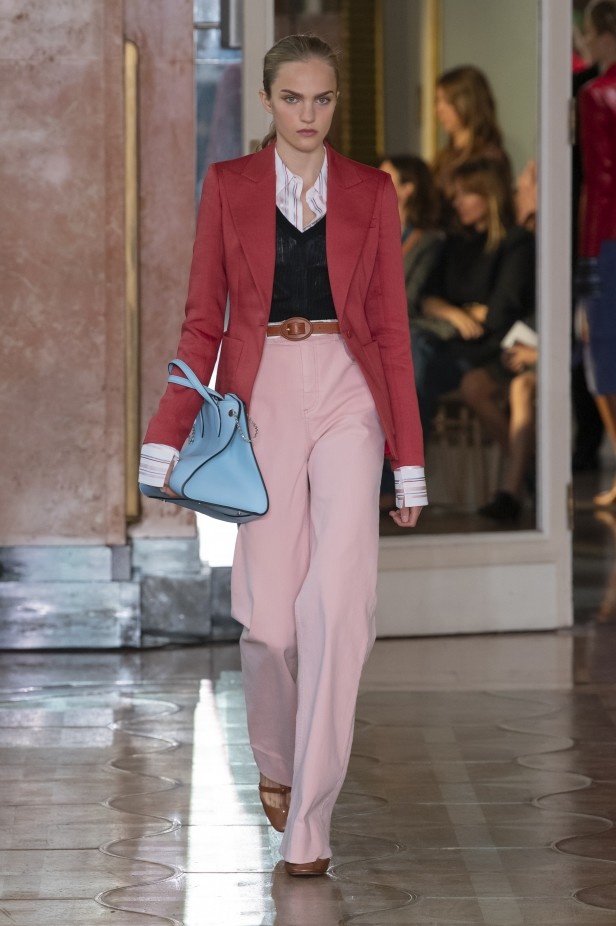 اسبوع الموضة في باريس 2019 مجموعة altuzarra للملابس الجاهزة لربيع وصيف 2020