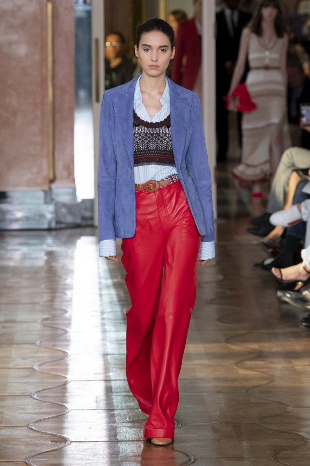 اسبوع الموضة في باريس 2019 مجموعة altuzarra للملابس الجاهزة لربيع وصيف 2020