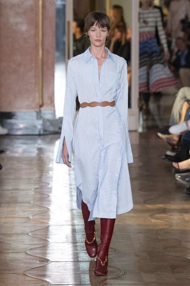 اسبوع الموضة في باريس 2019 مجموعة altuzarra للملابس الجاهزة لربيع وصيف 2020