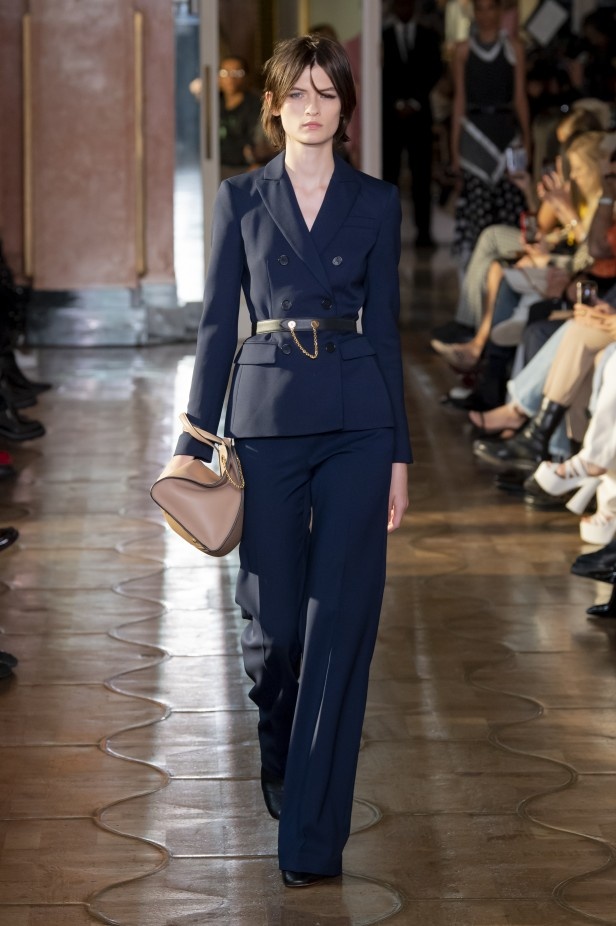 اسبوع الموضة في باريس 2019 مجموعة altuzarra للملابس الجاهزة لربيع وصيف 2020