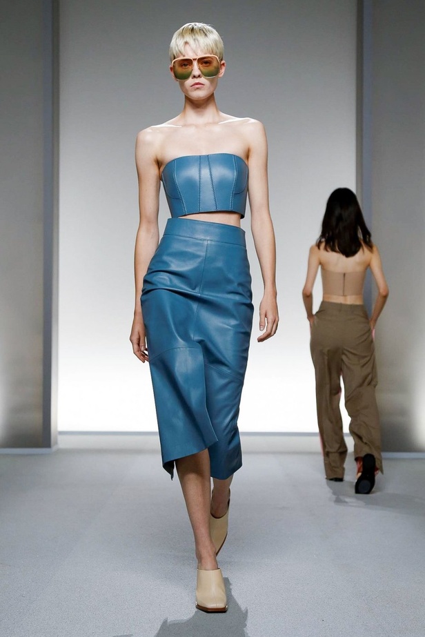 اسبوع الموضة في باريس 2019 مجموعة GIVENCHY لربيع وصيف 2020