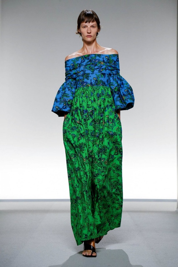 اسبوع الموضة في باريس 2019 مجموعة GIVENCHY لربيع وصيف 2020