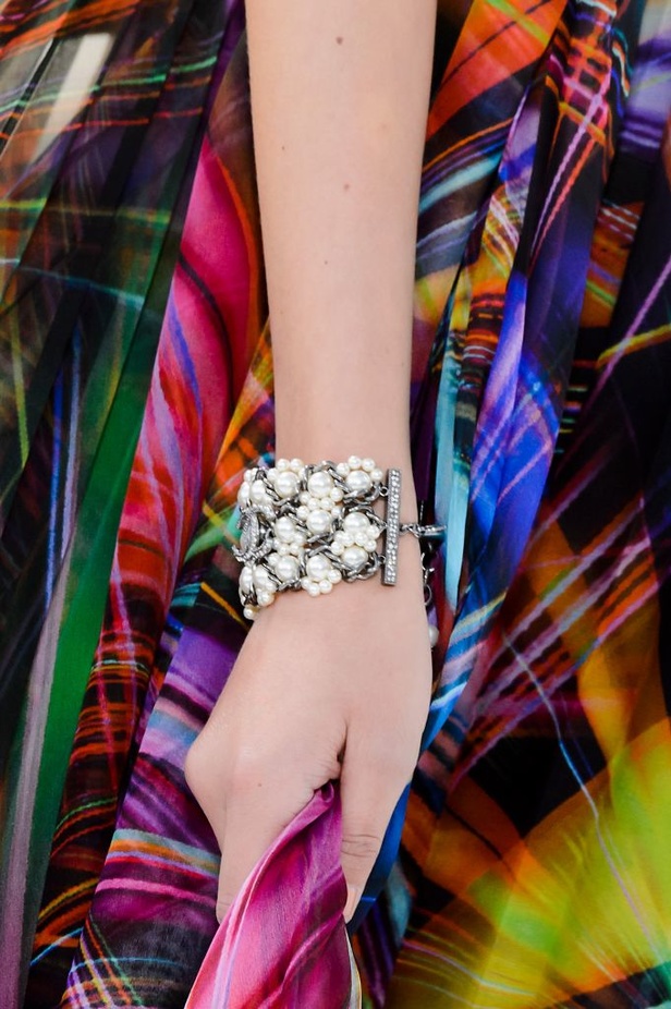 مجموعة "شانيل" لموسم ربيع وصيف 2017