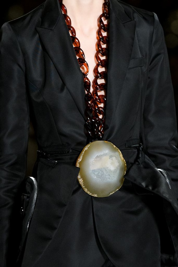 مجموعة جيفنشي لموسم ربيع وصيف 2017