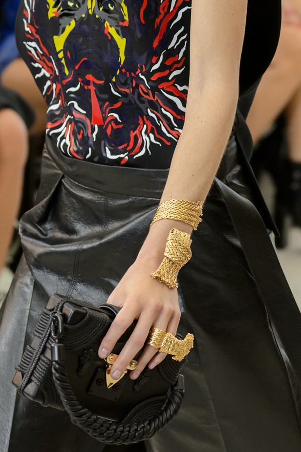 مجموعة “لوي فيتون” لموسم ربيع وصيف 2017