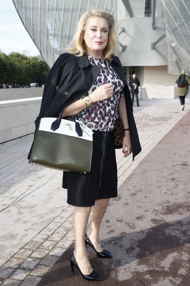 مجموعة “لوي فيتون” لموسم ربيع وصيف 2017