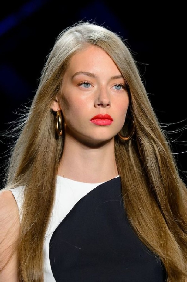 عرض Cushnie et Ochs في اسبوع نيويورك للموضة