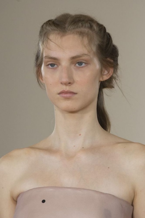 مجموعة Emilia Wickstead لربيع وصيف 2017