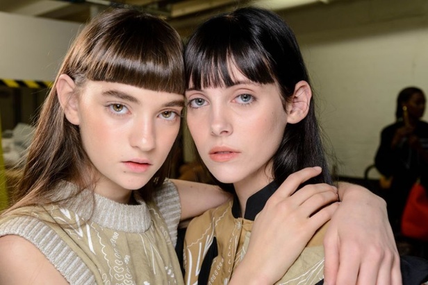 مجموعة J.W.Anderson في اسبوع لندن للموضة