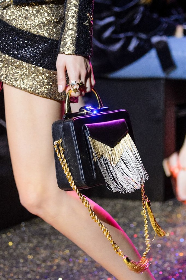 مجموعة ايلي صعب للهوت كوتور لخريف وشتاء 2016-2017