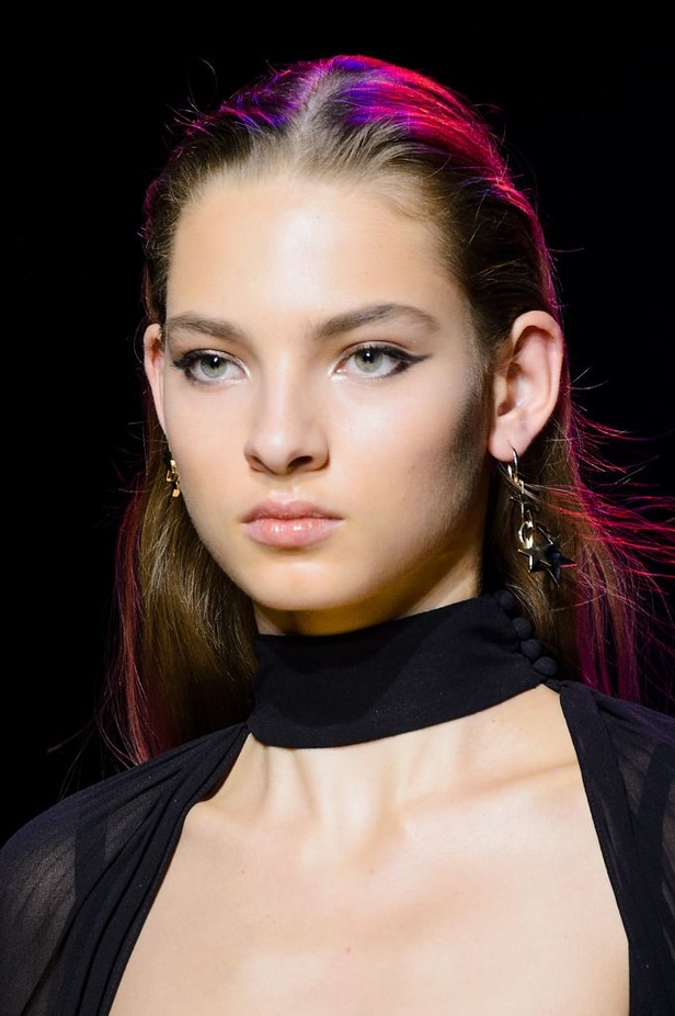 مجموعة ايلي صعب للهوت كوتور لخريف وشتاء 2016-2017