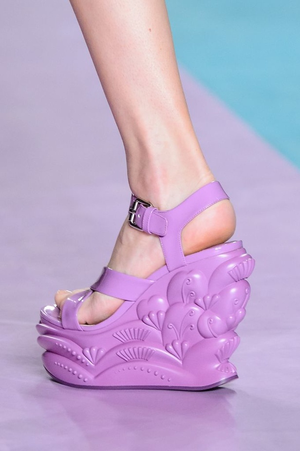 مجموعة Miu Miu لربيع وصيف ٢٠١٧ !