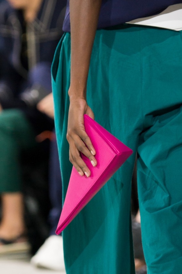 مجموعة ايسي مياكي لموسم ربيع وصيف 2017