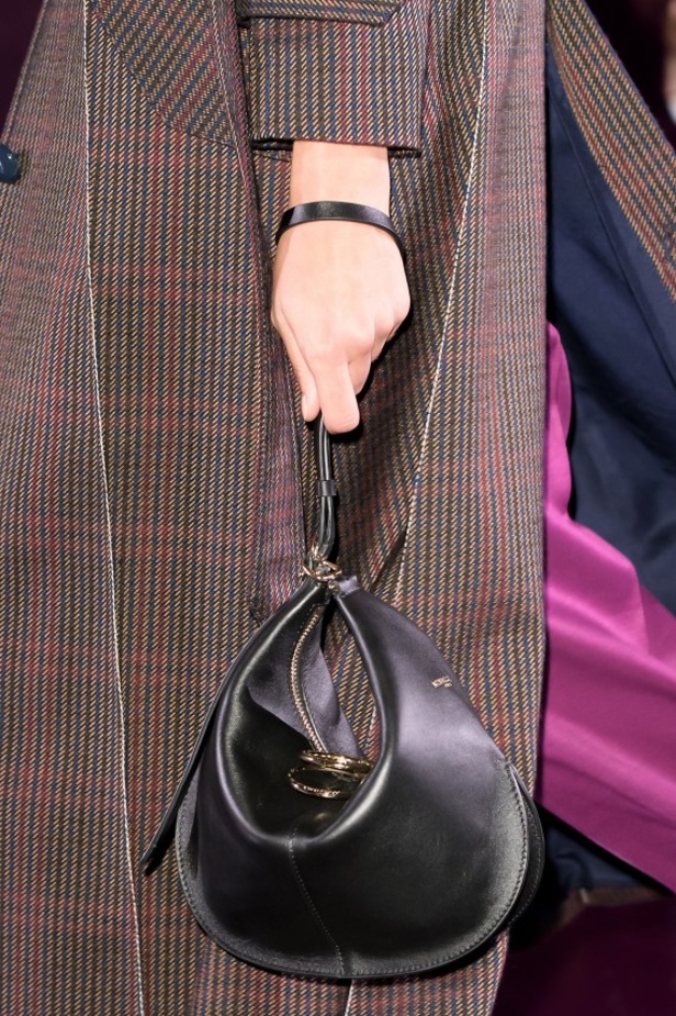 مجموعة نينا ريتشي لموسم ربيع وصيف 2017