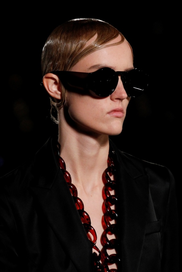 مجموعة جيفنشي لموسم ربيع وصيف 2017