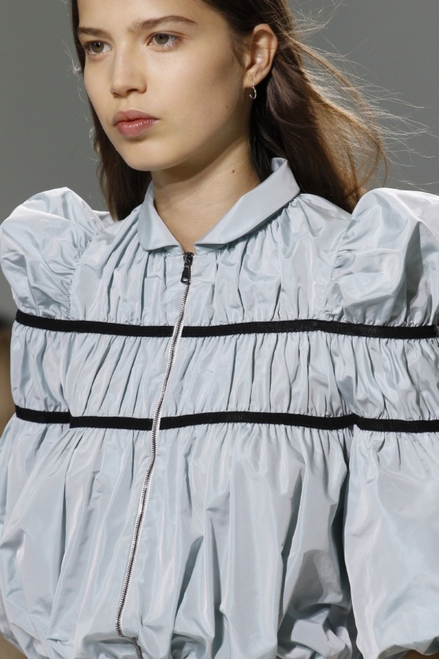 مجموعة Giambattista Valli لربيع وصيف ٢٠١٧ !