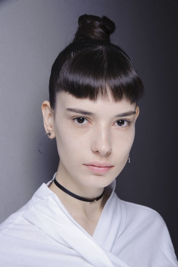 عرض أزياء "ديور" لموسم ربيع وصيف 2017