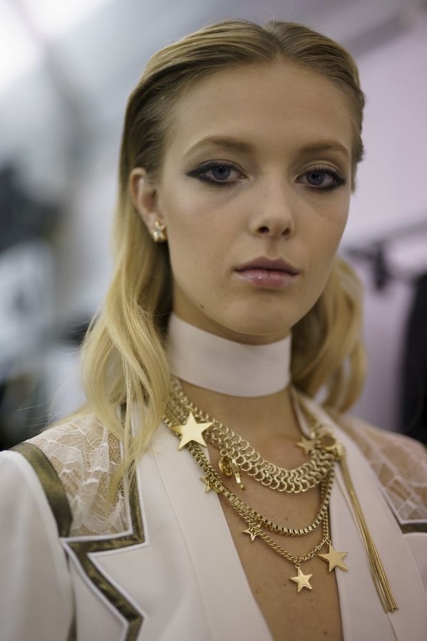 مجموعة ايلي صعب للهوت كوتور لخريف وشتاء 2016-2017