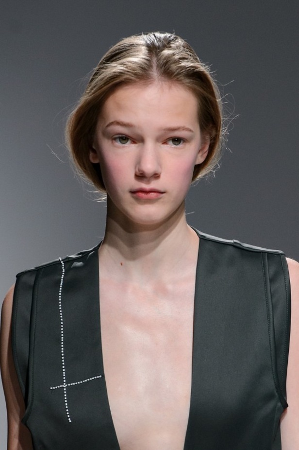 مجموعة Chalayan لربيع وصيف 2017