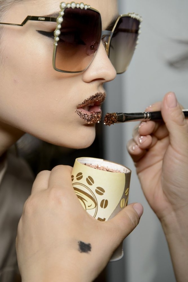 مجموعة فندي لموسم ربيع وصيف 2017