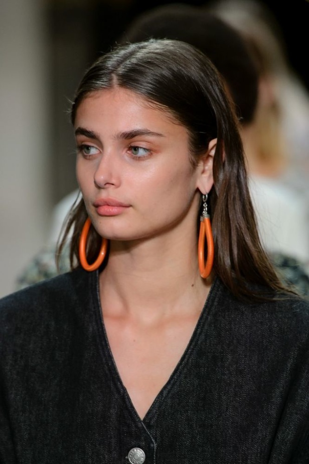 مجموعة “ايزابيل ماران” لموسم ربيع وصيف 2017