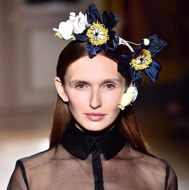 مجموعة “اندريا كرونثالر" لـ "فيفيان ويستوود” لموسم ربيع وصيف 2017