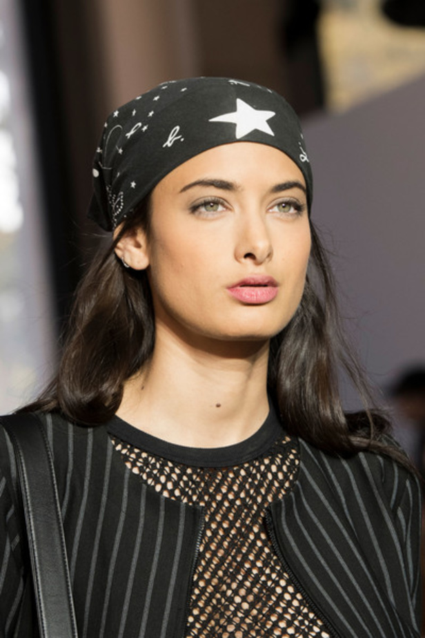 مجموعة AGNES B لموسم ربيع وصيف 2017