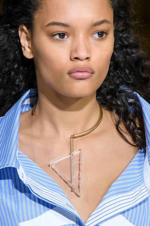 مجموعة “ستيلا ماكارتني” لموسم ربيع وصيف 2017