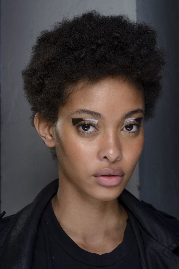 مجموعة Antonio Marras للأزياء الجاهزة لربيع وصيف ٢٠١٧!